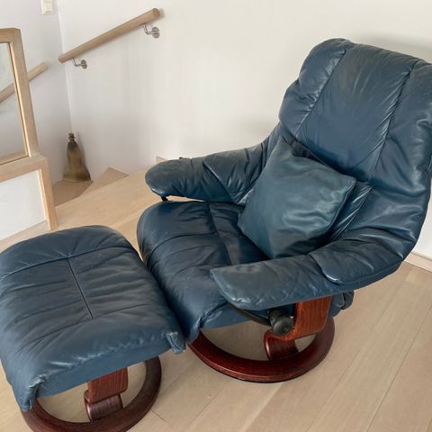 Stressless fra Ekornes med krakk