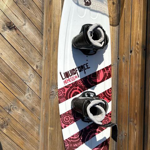 Liquid Force Nemeziz 118 Wakeboard - Pent Brukt