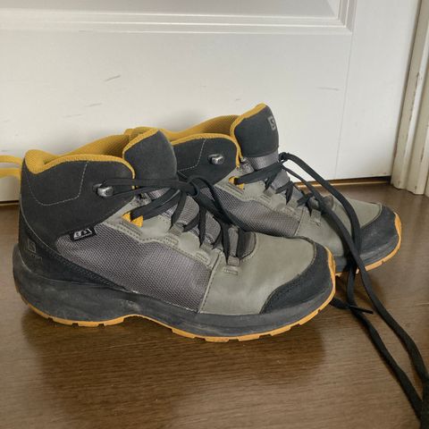 Salomon Outward Waterproof str 37