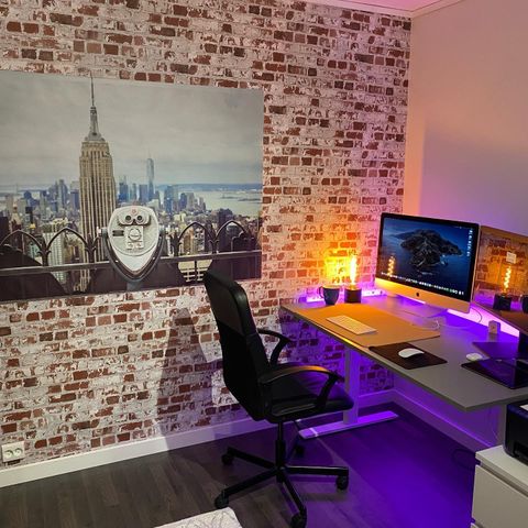 Philips Hue Double Lysstang + 2M Play Gradient lightstrip + Bevegelsessensor