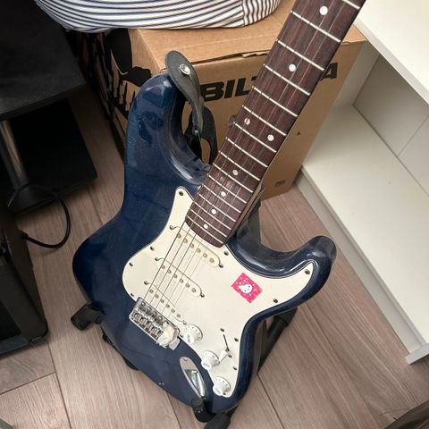 El gitar passer fint til barn/ungdom