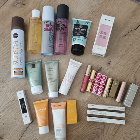 Diverse kosmetikk PAKKEPRIS ysl,rituals, korres, dr greve, clarins