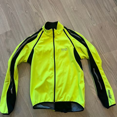 Gore Windstopper sykkeljakke