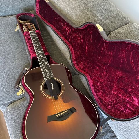 Taylor 712e