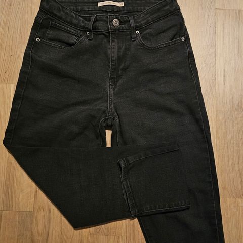 Levis jeans str 27/28