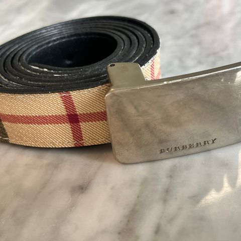 Burberry belte 40/100