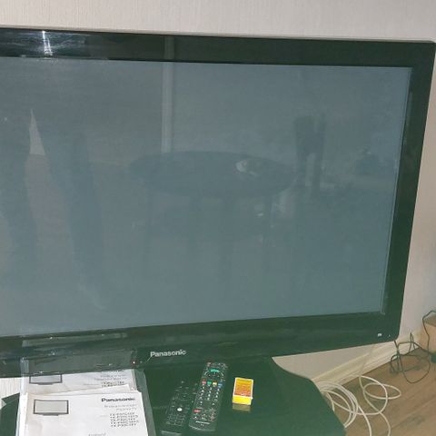 42" Panasonic TV