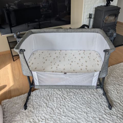 Moweo Bedside crib