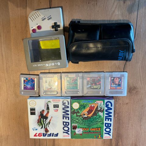 Nintendo Gameboy DMG - 01 med tilbehør og spill