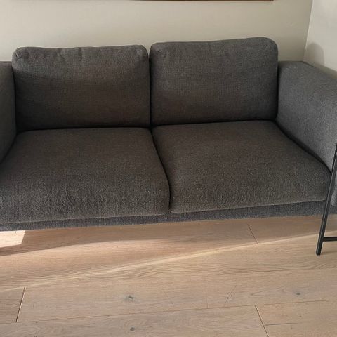 Brukt IKEA sofa gis bort