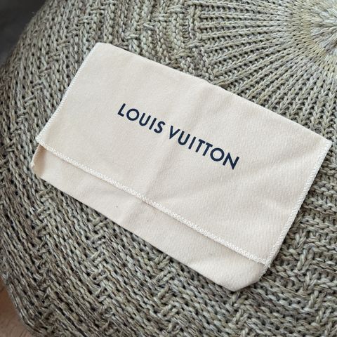 Louis Vuitton Dustbag til lommebok