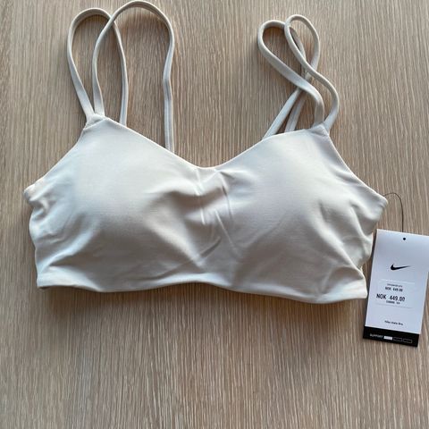 Nike Alate Bra