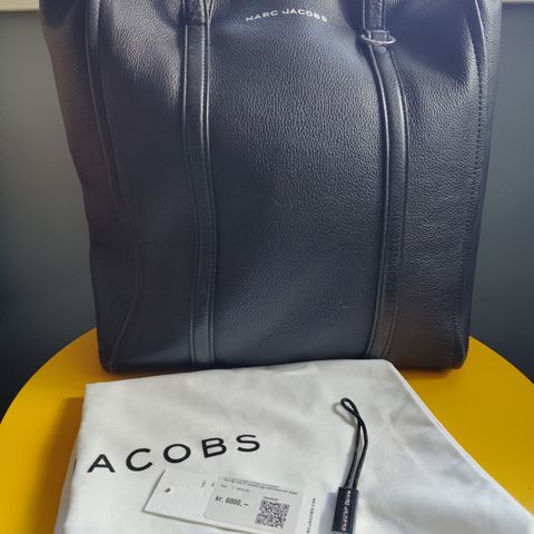 Marc Jacobs Tag tote 31