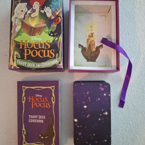 Hocus Pocus tarotkort selges