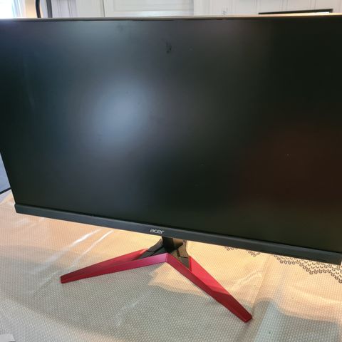 ACER KG271 27' 144hz skjerm