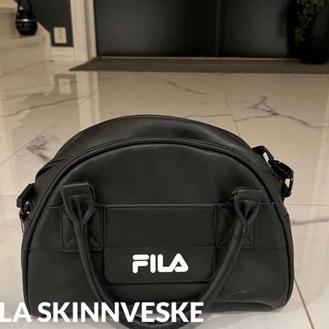 FILA veske