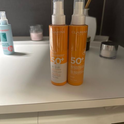 Clarins 50+ 150 ml solkremspray til salgs