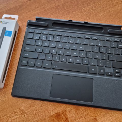 Surface pro 8/9/X tastatur og pen