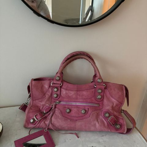 Perfect condition leather Balenciaga City bag