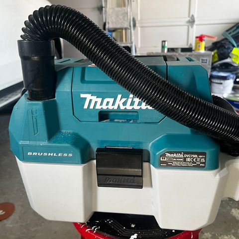 Makita støvsuger 18V