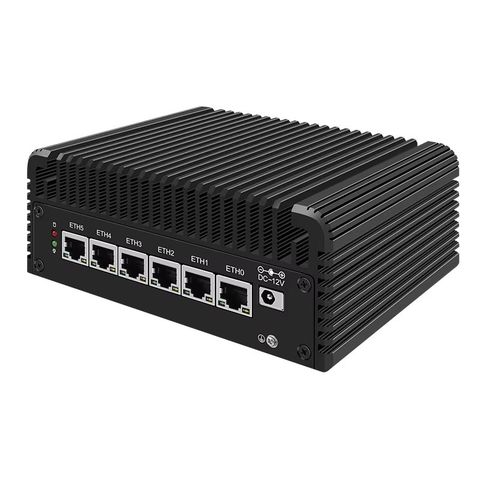 Router / MiniPC Core i3-1215U (6x 2.5G nettverk) (proxmox, opnsense, pfsense)