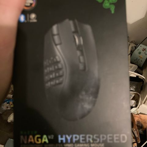 Razer naga v2 hyperspeed