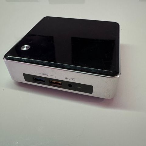 Intel NUC NUC6i3SYK i3-6100U