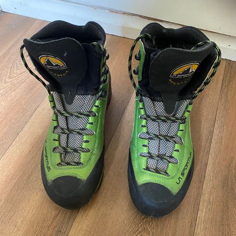 La Sportiva fjellstøvler.