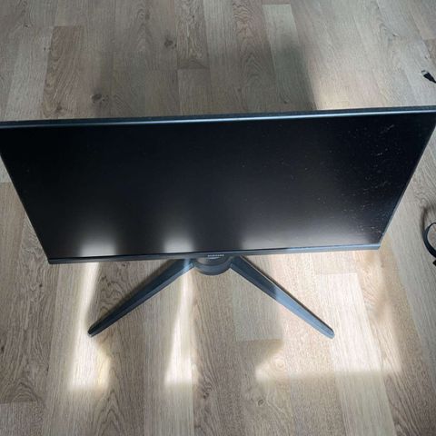 Lite brukt samsung 144hz gaming skjerm