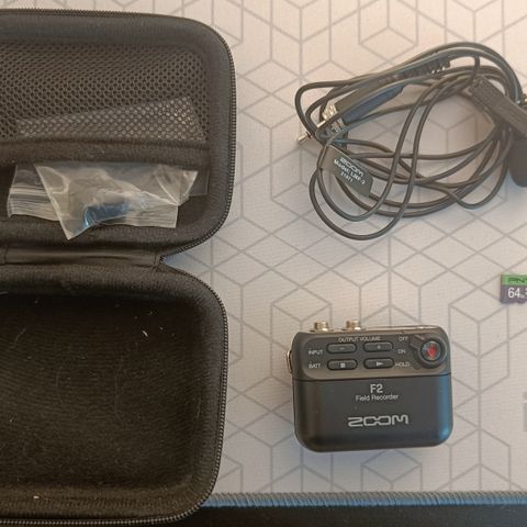 Zoom F2 Field Recorder