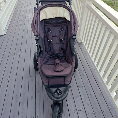 Babyjogger City Elite m/regntrekk og myggnetting