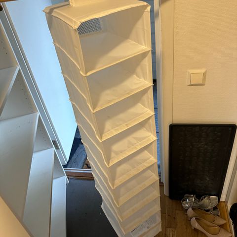 Sko henger fra IKEA