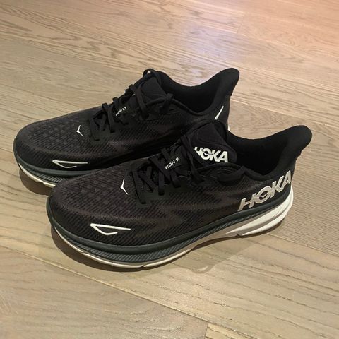 Hoka clifton 9