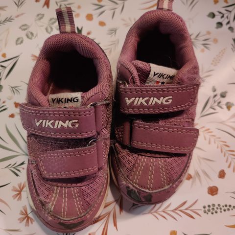 Viking Gore tex sko str. 21