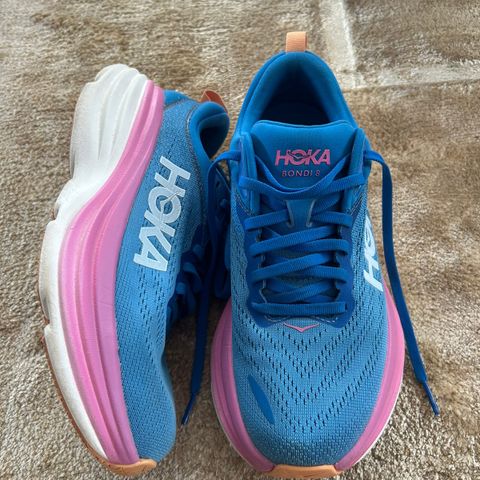 Hoka Bobdi 8 Dame (str. 38)