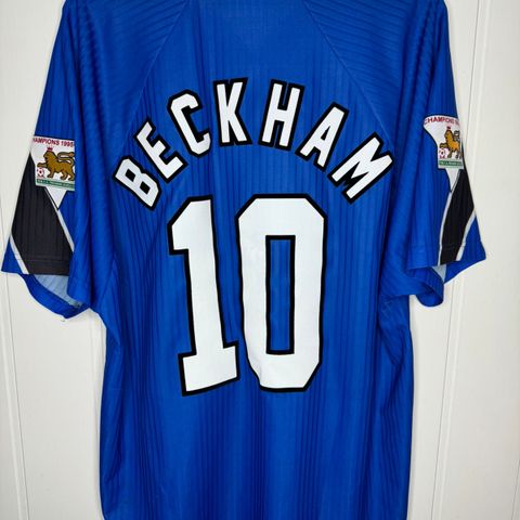 Manchester United 1997-98 David Beckham fotballdrakt