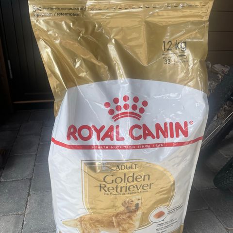 Royal Canin Golden Retriever Adult 12 kg