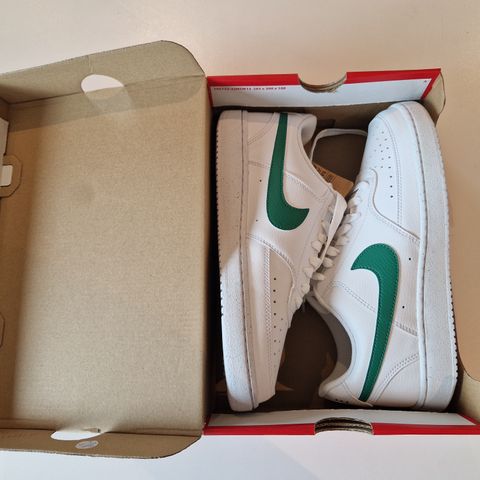 Nike court vision low