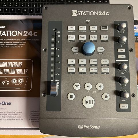 Presonus ioStation 24c lydkort med motorisert fader