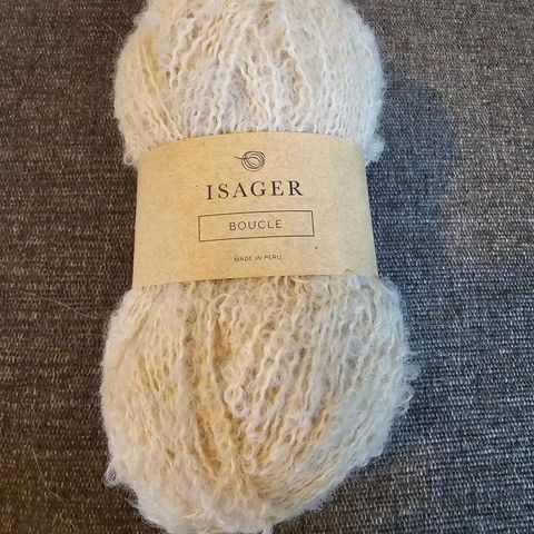 Isager boucle 300 gram