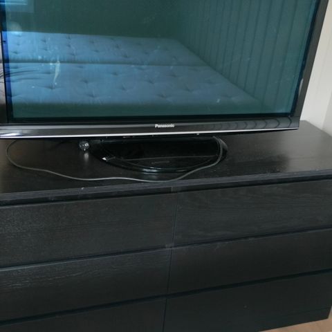 46" LCD Tv