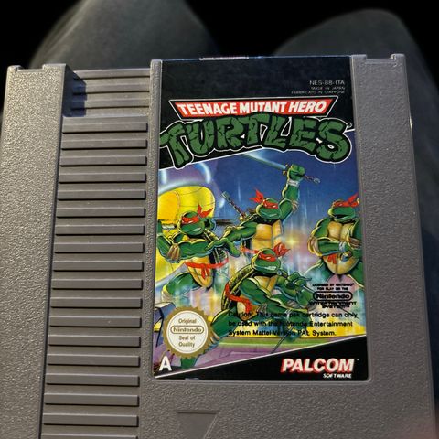 NES - Teenage Mutant Hero Turtles