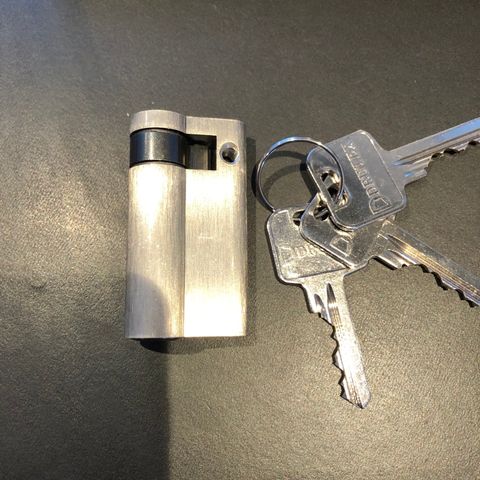 2 nos. Wkladka zwykla cylinder lock