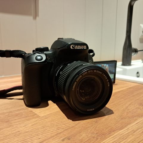 Canon kamera Eos 850d