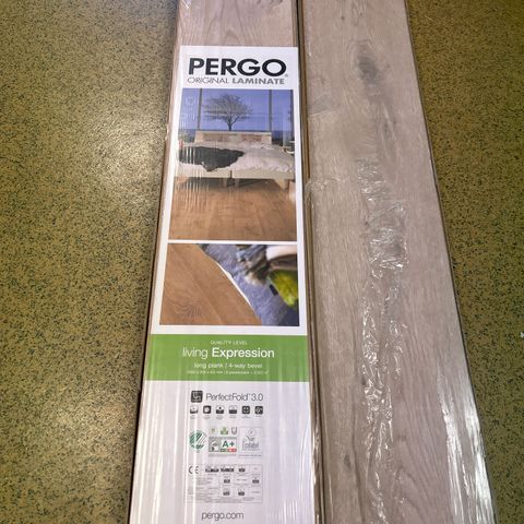 Pergo Laminat - Modern Gray Oak