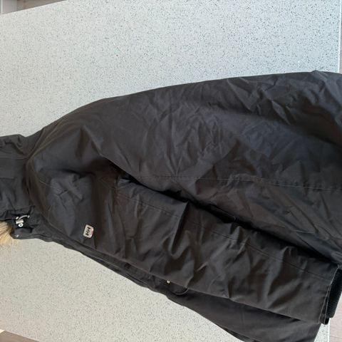 Helly Hansen parkas