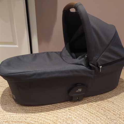 Britax smile 3 bagdel + diverse utstyr til barnevogn