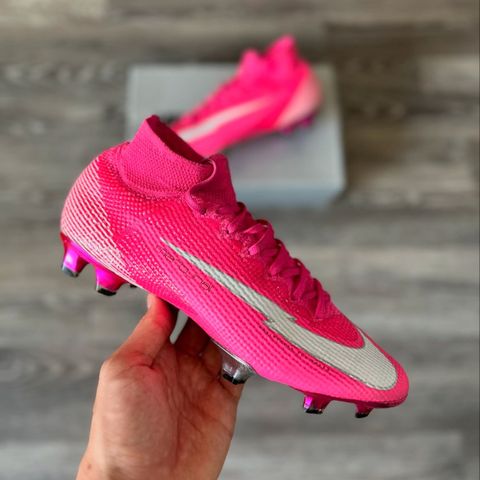 Nike mercurial mbappe special Edition Str 43