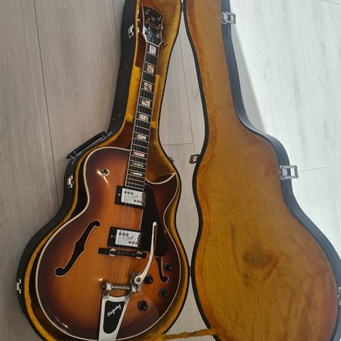 Hoyer 3060 Gitar 1970 tallet.