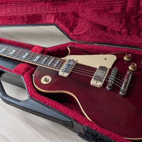 Gibson Les Paul Deluxe 1978 - wine red